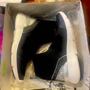 Michael Kors Sterling bootie